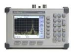 Analyseurs de cbles et d'antennes 
25 MHz  4 GHz S331D/32D